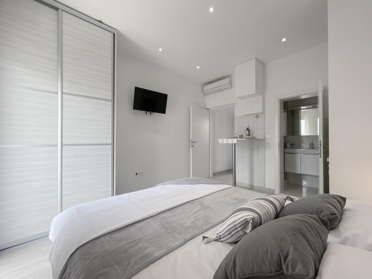 Apartments Paladin Makarska Esterno foto