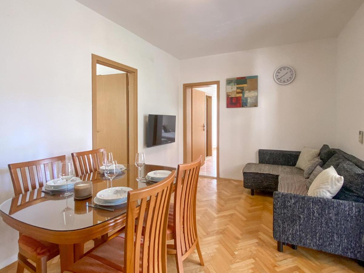 Apartments Paladin Makarska Esterno foto