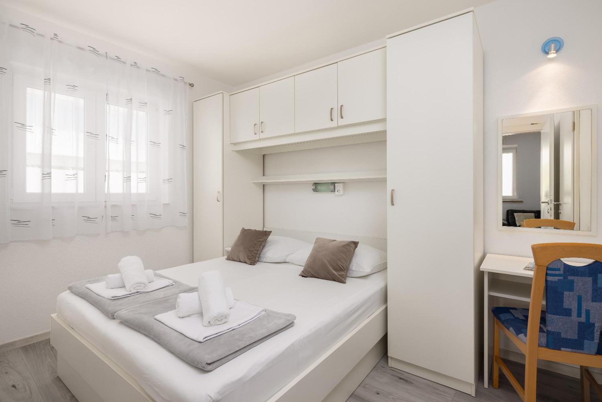 Apartments Paladin Makarska Esterno foto