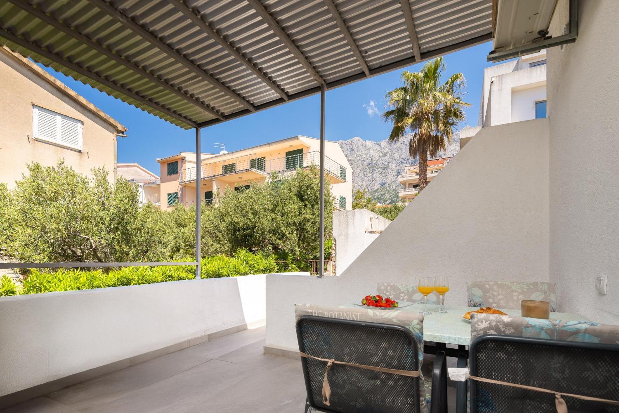 Apartments Paladin Makarska Esterno foto