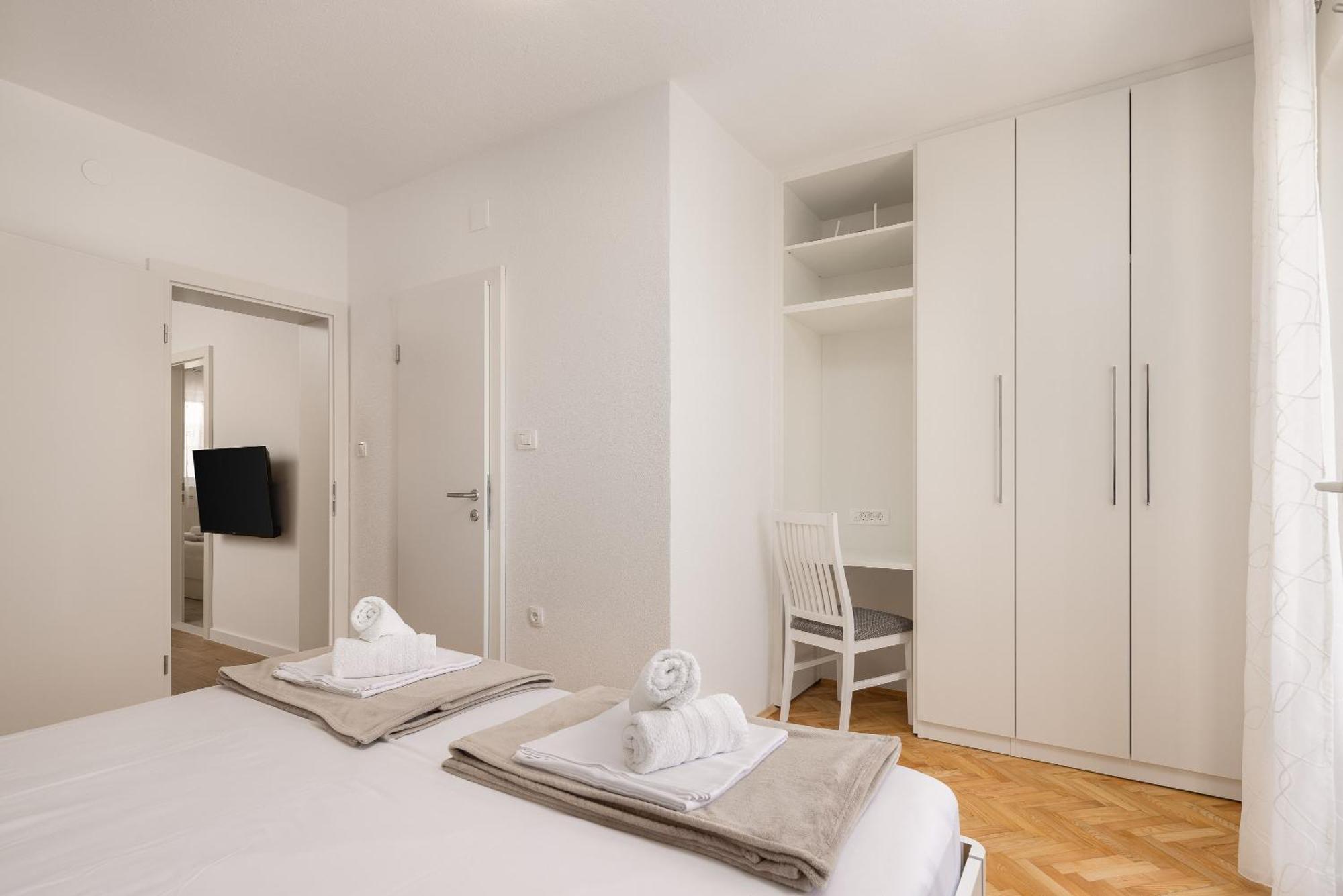 Apartments Paladin Makarska Esterno foto